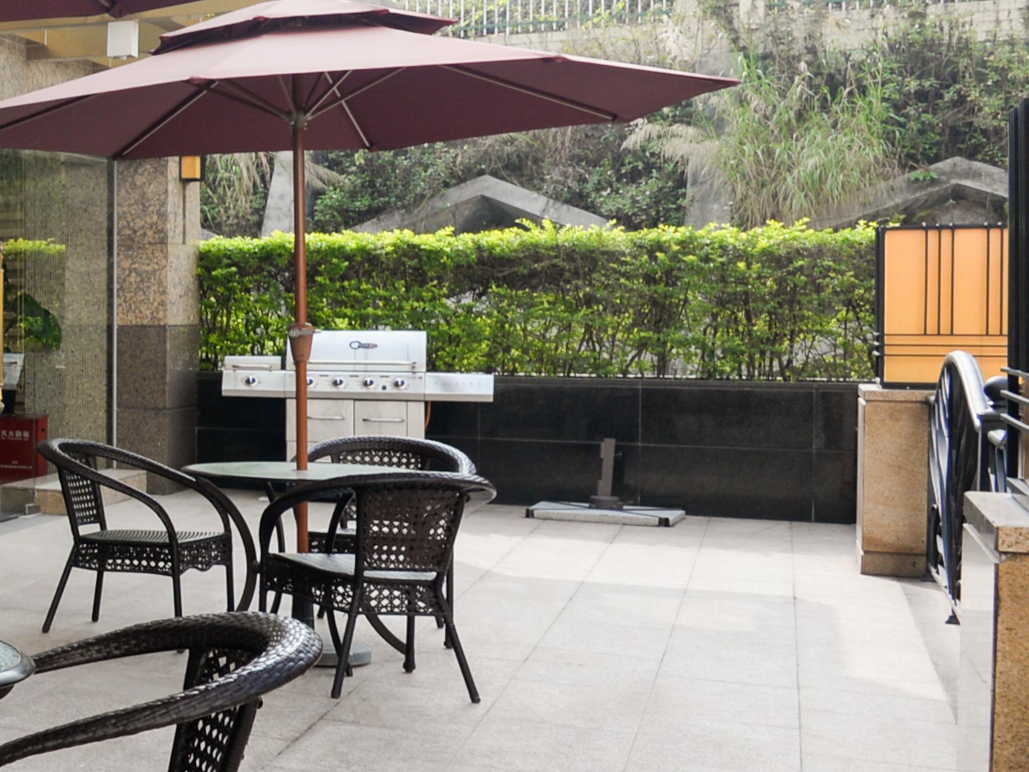 מלון Ramada Shenzhen Baoan מראה חיצוני תמונה