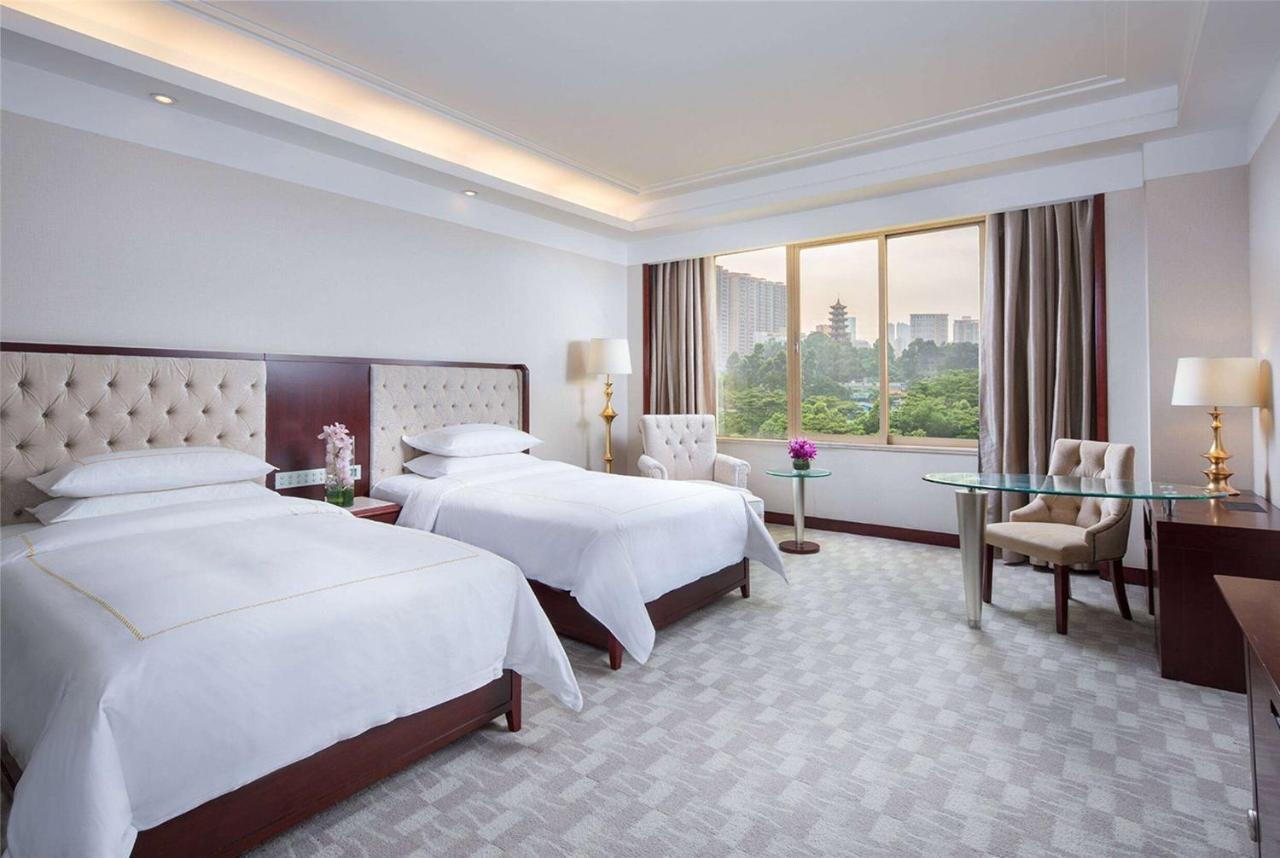 מלון Ramada Shenzhen Baoan מראה חיצוני תמונה